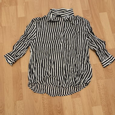 Chemise boutonnée à rayures