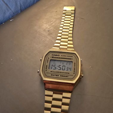 Gold Casio