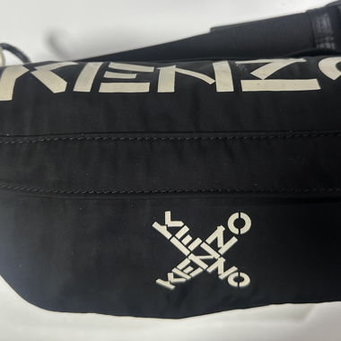 KENZO Gürteltasche mit Umhängegurt