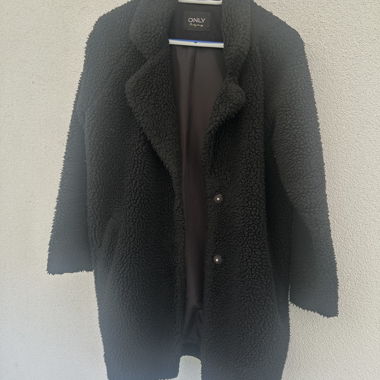 ONLY schwarzer Teddy-Mantel