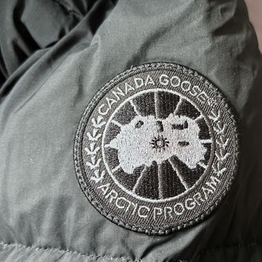 Piumino Canada Goose con cappuccio M