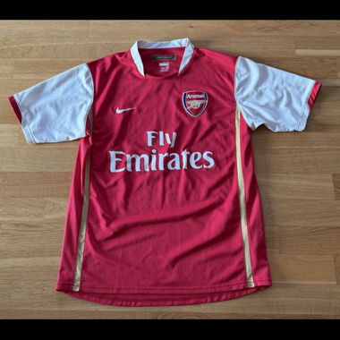 Arsenal Nike Red Jersey