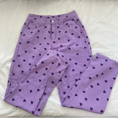 Jeans lilas en forme de cœur