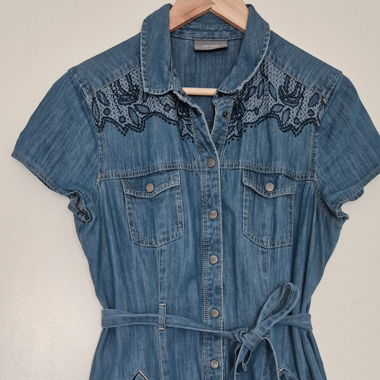 Abito camicia in denim, in buone condizioni