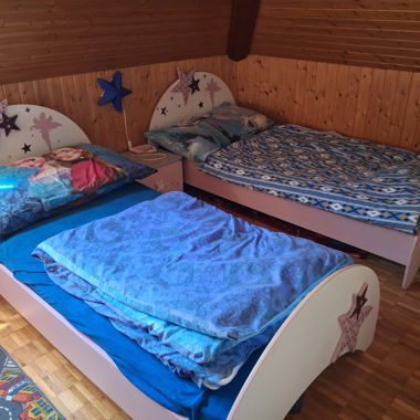 Wooden kids' beds