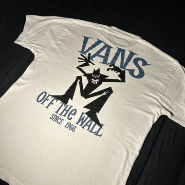 VANS OFF THE WALL