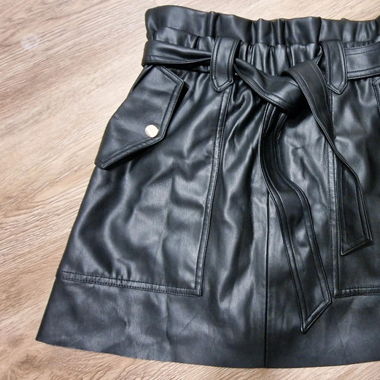 Jupe simili Zara