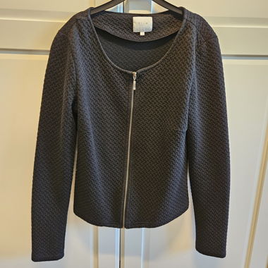 Schwarze elegantes Jäckchen