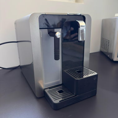 Delizio Kaffeemaschine mit Milchschäumer