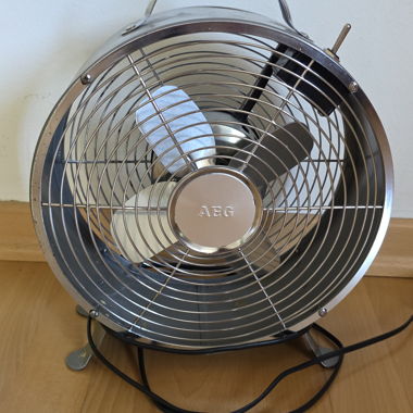 Ventilateur de table AEG