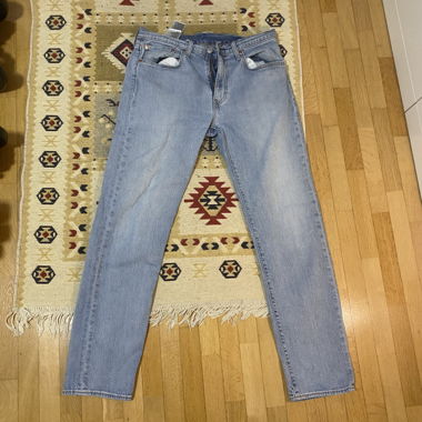Jeans Levis