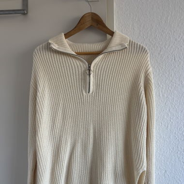 pull beige 