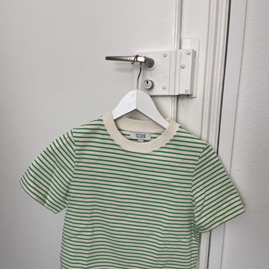 T-shirt rayé vert