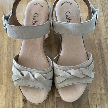 Gabor sandali con tacco beige taglia 4