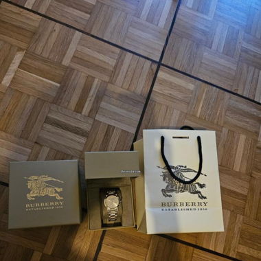 MONTRE FEMME BURBERRY BU9038 