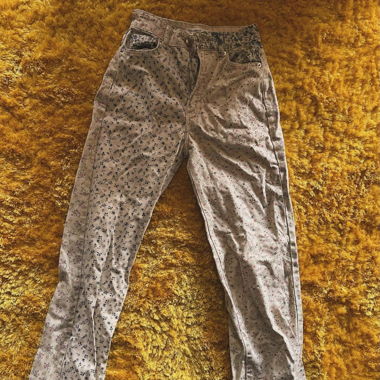 Flowered pants🌸