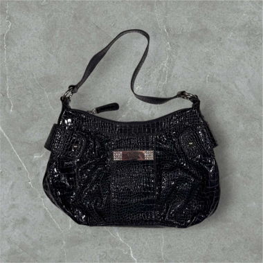 beautiful vintage guess snakeskin look bag black