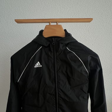 Adidas, Regenjacke