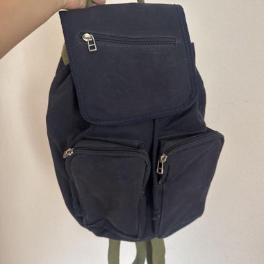Zaino in canapa blu navy con tasche