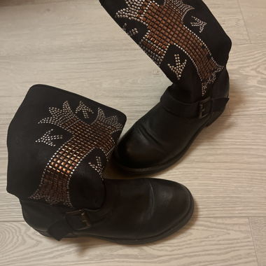 BLACK VINTAGE Y2K ANKLE BOOTS