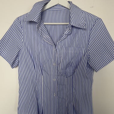 Gestreifte Kurzarm-Bluse