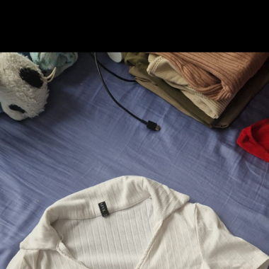Baby Tee mit Kragen