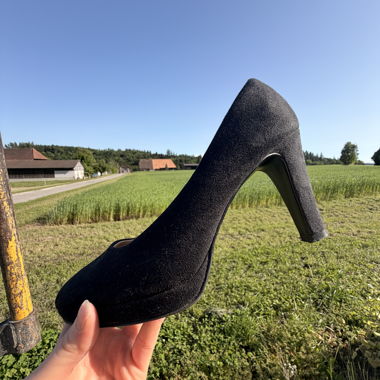 Graceland High Heels