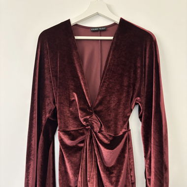 Pull&Bear Samtkleid XS
