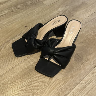 Black Heel Sandals