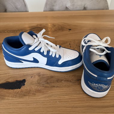 Nike Air Jordan Sneaker