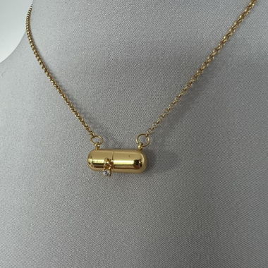 PILL BOTTLE NECKLACE 
