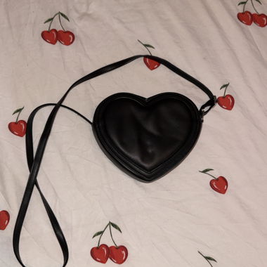 Cute Heart Crossbody Bag
