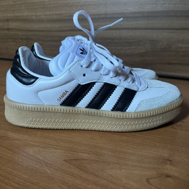 Adidas Samba Sneakers