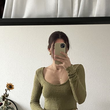 pull vert olive bershka 