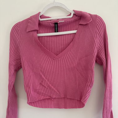 Pull crop top 