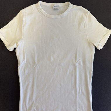 T-shirt bianco Bershka