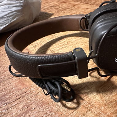 Marshall Major 3 braun mit Kabel