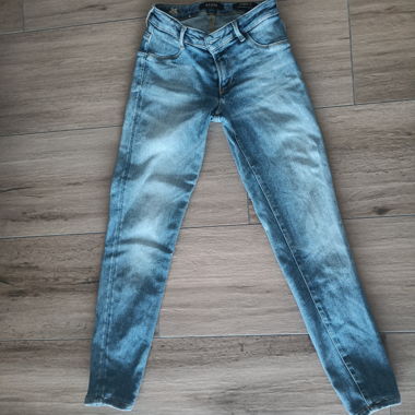 Jeans denim lavati