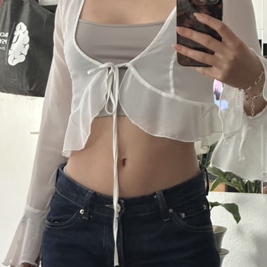 Sheer tie jacket