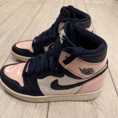 Air Jordan 1 Retro High "Bubble Gum"