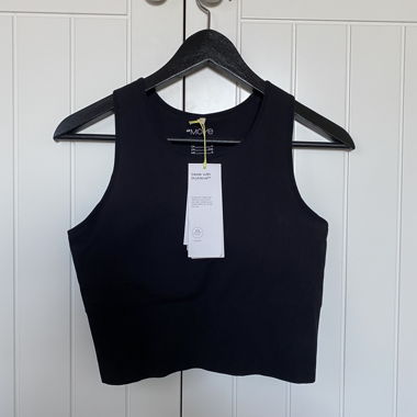 sport top