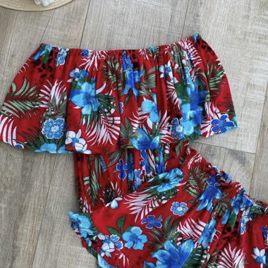 Cute set, cropped top and shorts 
