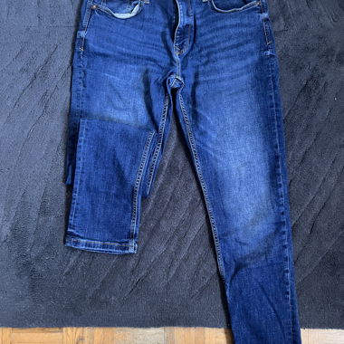 Jeans pants