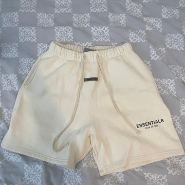 Pantaloncini Essentials FEAR OF GOD Albicocca / Beige 