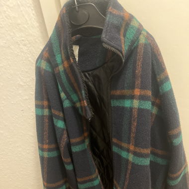 Eine Herbstjacke lässt sich gut stylen