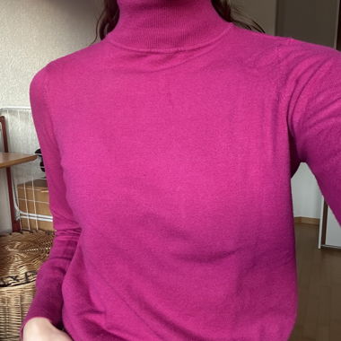 Maglione rosa collo alto