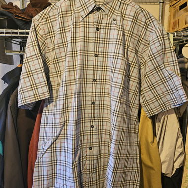 Burberry short shirt