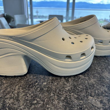 Escarpins à talons plateforme Crocs Siren Clog