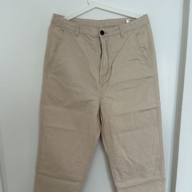 H&M beige pants 