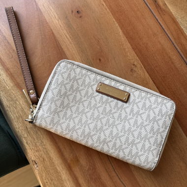Michael Kors Portemonnaie mit Handschlaufe